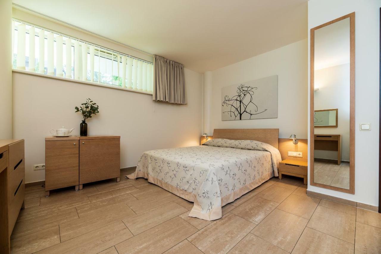 Apartamentai Tylios Pusys Palanga Exterior foto